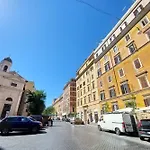 Апартаменты Holy Mary Lovely *